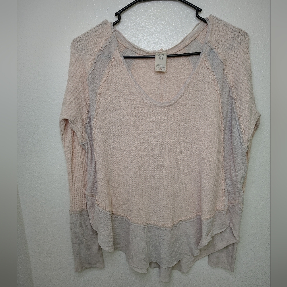 We The Free  Gray Pink WaffleKnit Thermal Asymmetrical Long Sleeve Blouse Sz S